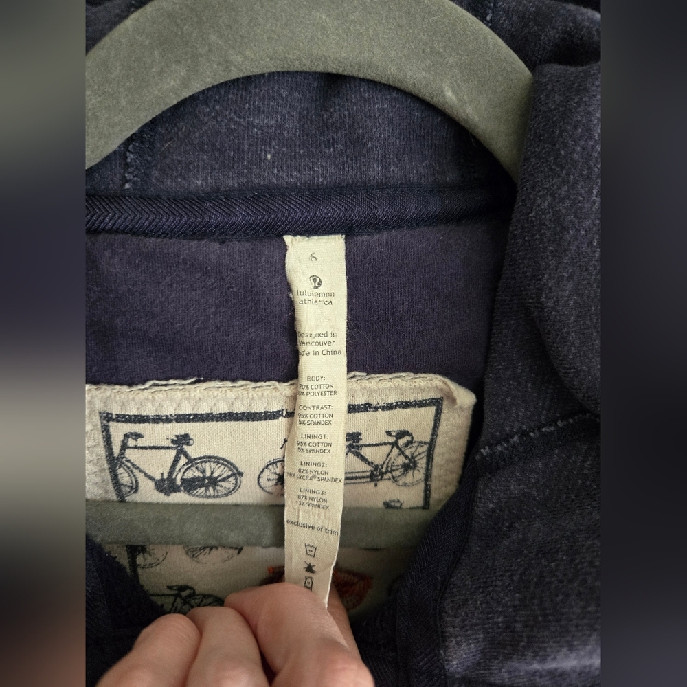 VINTAGE RARE LULULEMON SPECIAL EDITION RIDING JACKET - Picture 6 of 13